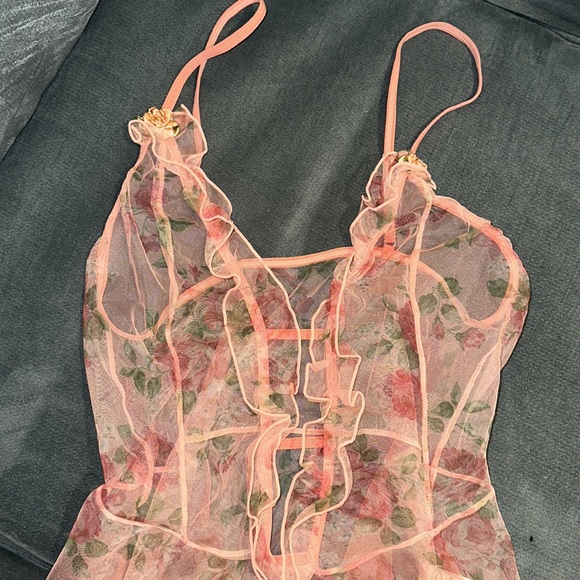 BRAND NEW NEVER WORN Lingerie Teddy - Picture 2 of 4